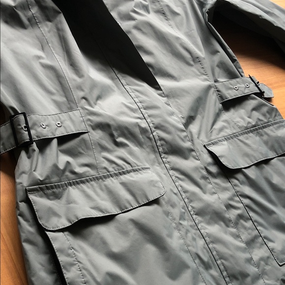 The Tomales Bay North Face Green Hooded Parka - Picture 4 of 10